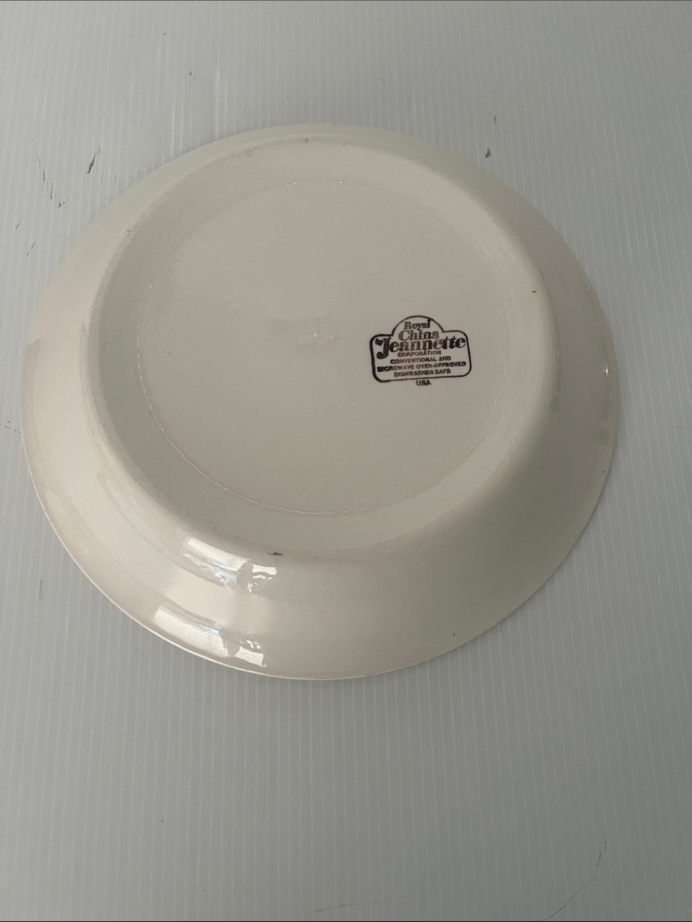 Vintage Cherry Pie Plate - Picture 3 of 4